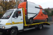 Transport samochodów dostawczych busów terenowych FAKTURY VAT