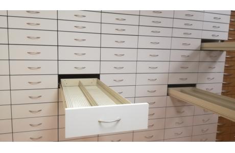Meble apteczne-magazynowe szuflady głębokiego sprzedam
